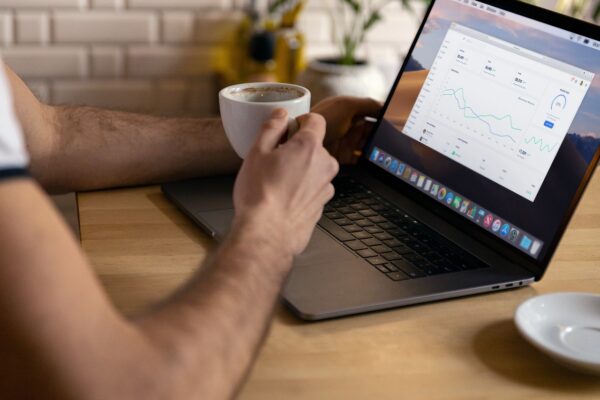 Beyond The Brady Bunch: Thriving In Virtual Coworking